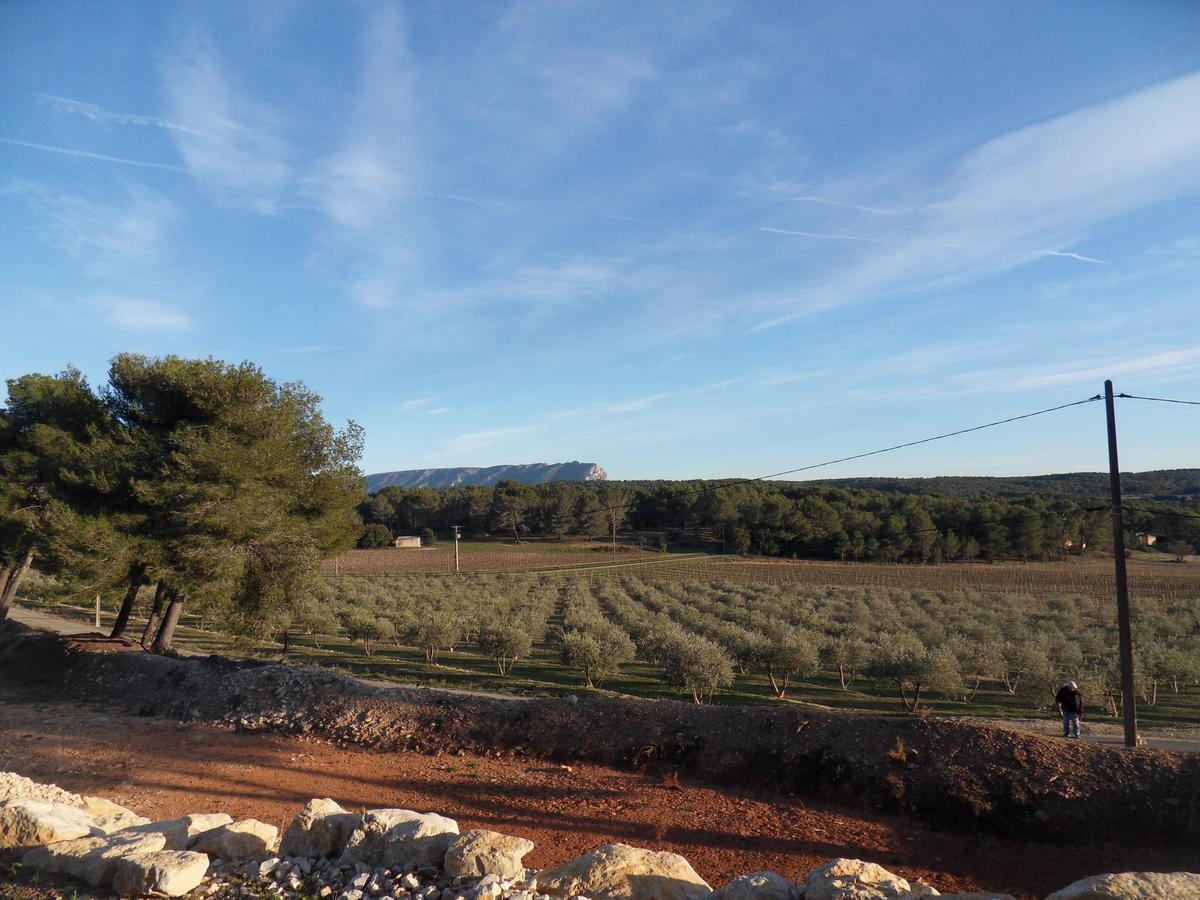 לינה וארוחת בוקר וונל Domaine De L'Olibaou מראה חיצוני תמונה